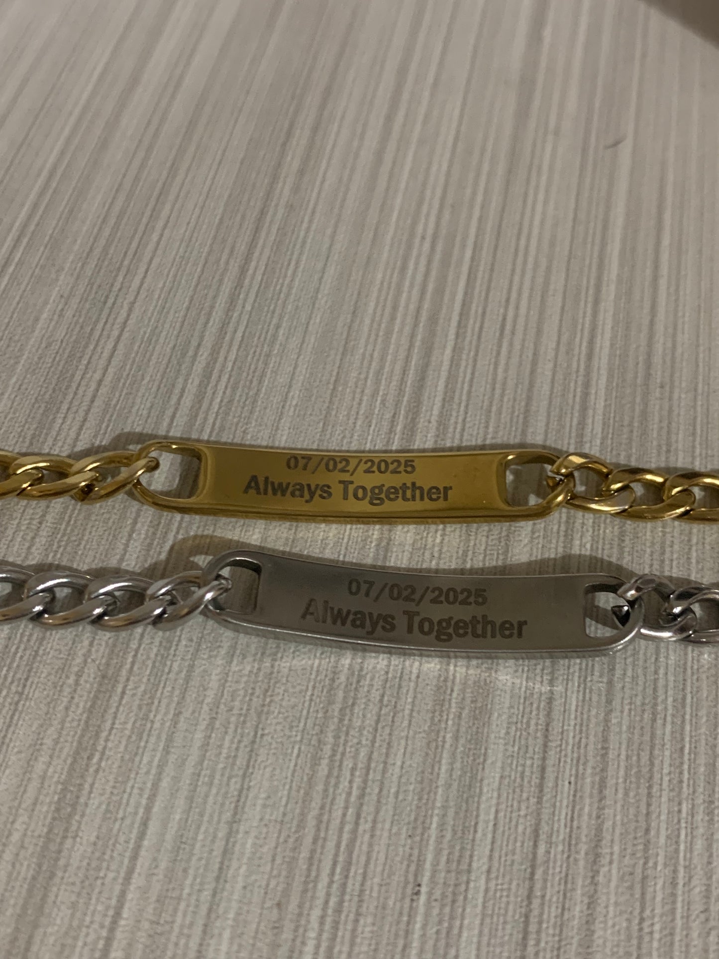 Match Exclavas Personalizadas