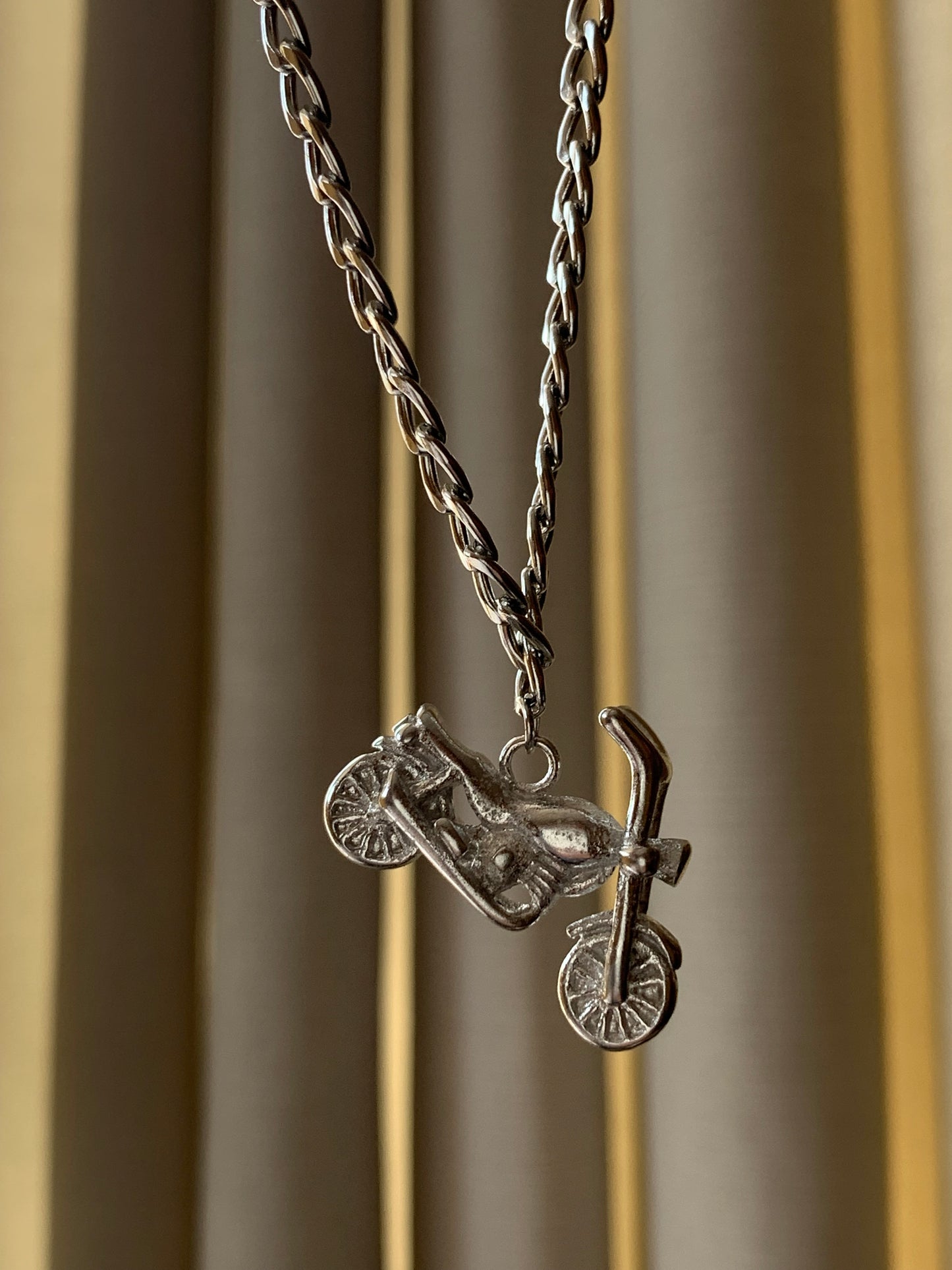 Collar Motorcycle Silver