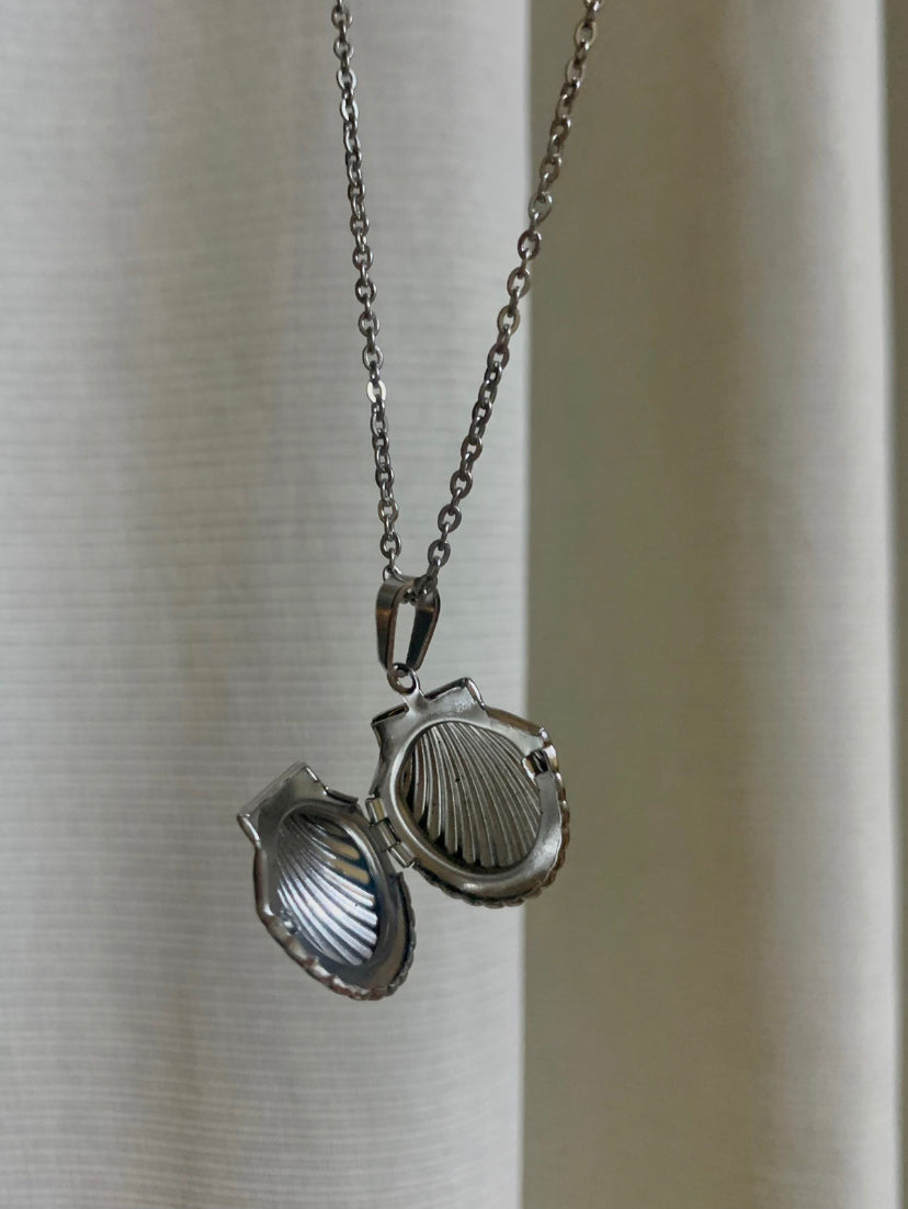 Collar Shell