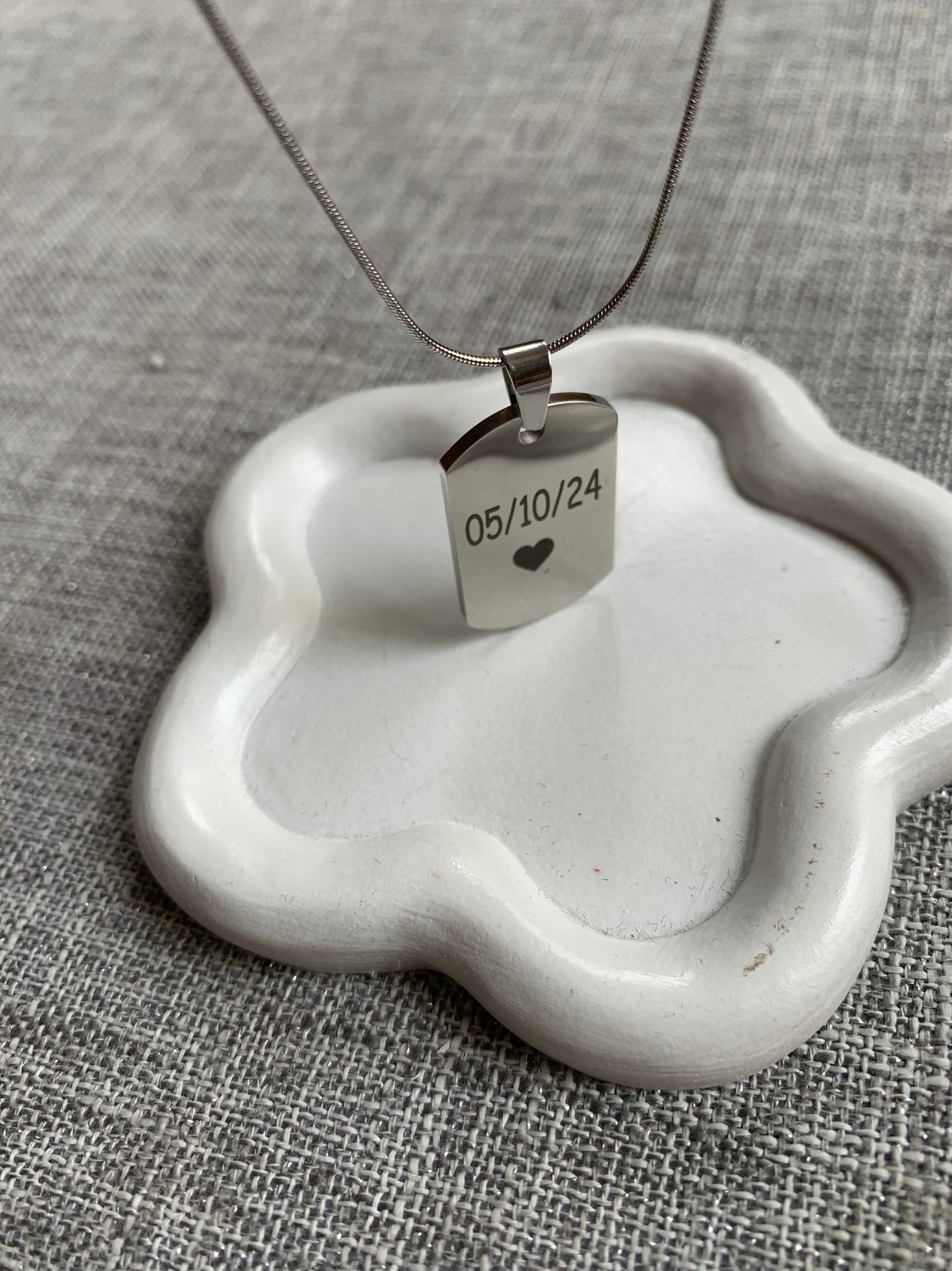 Collar Plaquita Inicial