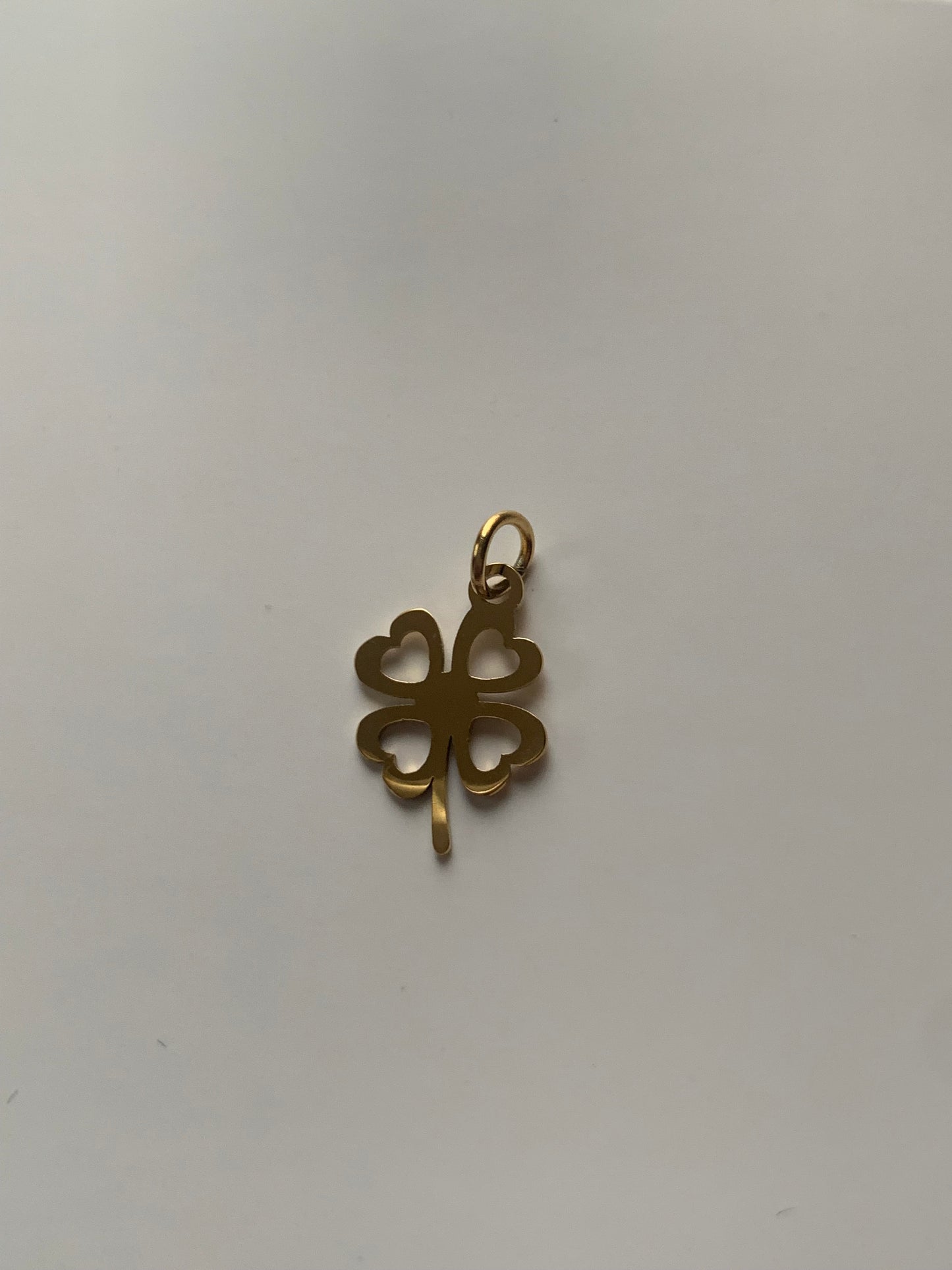 Charm 4 Trebol
